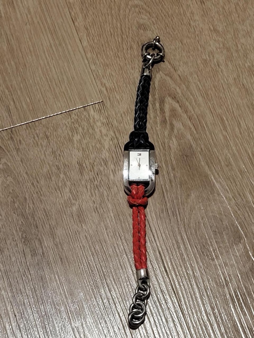 Braided Leather Strap Wristwatch - Black & Red